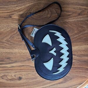 MAD Glow In Dark Pumpkin Bag